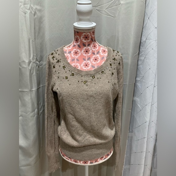 Loft Jewelled Sweater - Picture 4 of 6